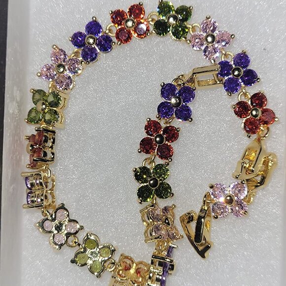 Neiman Marcus 14k Gold Plated Floral Crystal Swarovski Element Bracelet - Picture 2 of 5